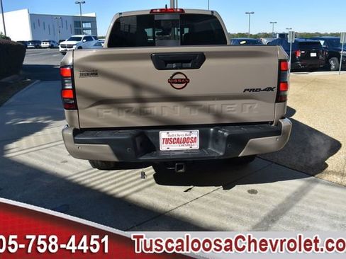 Used 2024 Nissan Frontier PRO-4X w/ Technology Package image 8