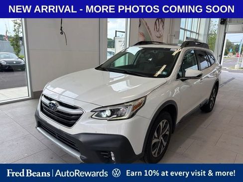 Used 2020 Subaru Outback Limited w/ Popular Package #2 AWD/4WD image 2