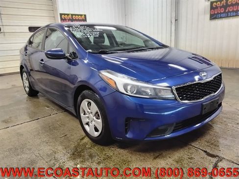 Used 2017 Kia Forte LX FWD image 1