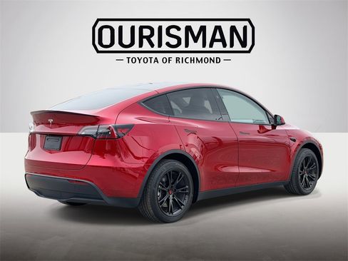 Used 2024 Tesla Model Y Long Range image 20