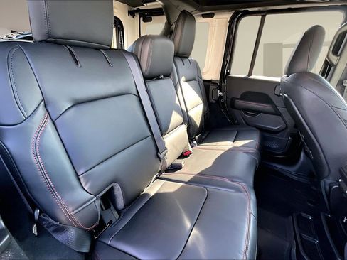 New 2026 Jeep Wrangler Rubicon image 10