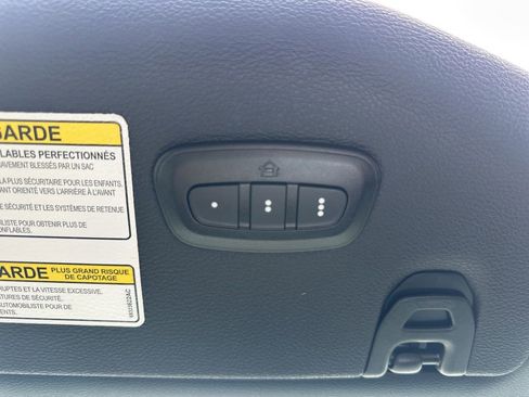 Used 2022 Jeep Wrangler Unlimited Sahara AWD/4WD image 43