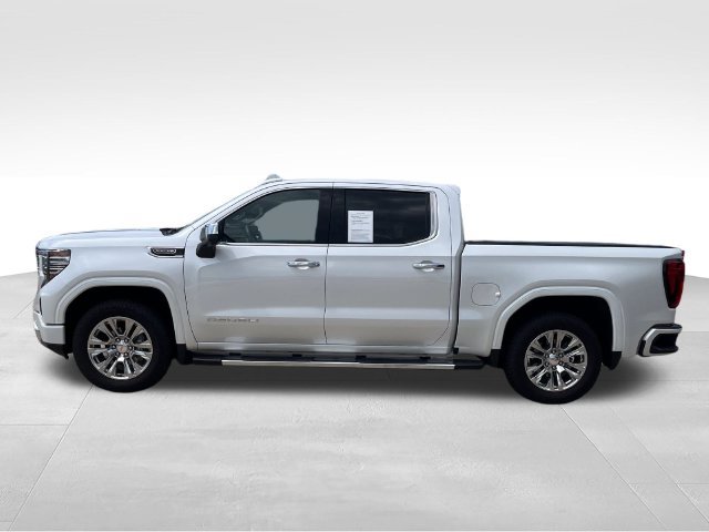 Used 2025 GMC Sierra 1500 Denali AWD/4WD image 2