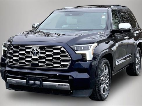 Used 2024 Toyota Sequoia Capstone image 2