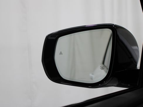 Used 2024 Jeep Grand Cherokee Limited w/ Luxury Tech Group II image 21