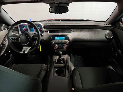 Used 2010 Chevrolet Camaro LS image 9