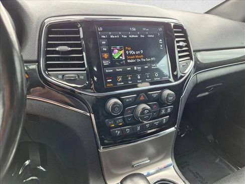 Used 2020 Jeep Grand Cherokee Trailhawk w/ Trailhawk Luxury Group AWD/4WD image 15