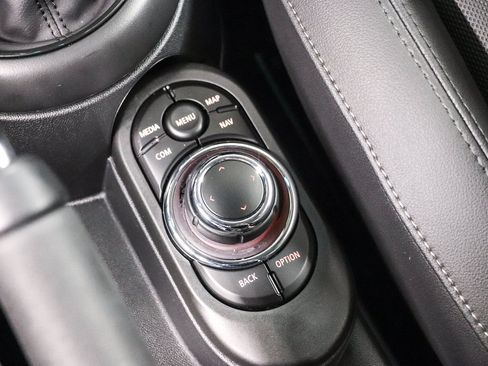 Certified 2024 MINI Cooper S FWD image 22