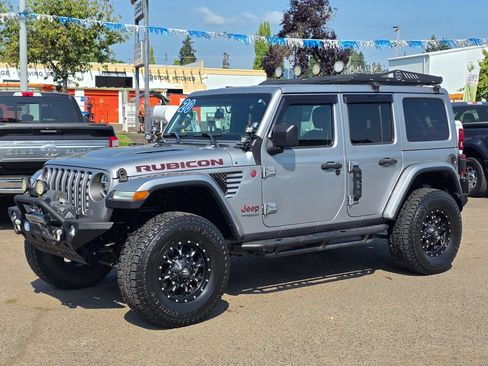 Used 2020 Jeep Wrangler Unlimited Rubicon w/ LED Lighting Group AWD/4WD image 32