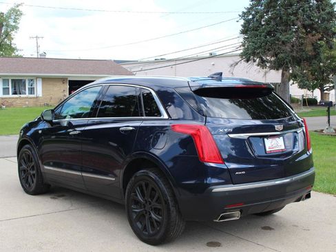 Used 2017 Cadillac XT5 Luxury AWD/4WD image 7