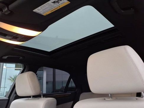 Used 2010 Mercedes-Benz E 350 Sedan image 16