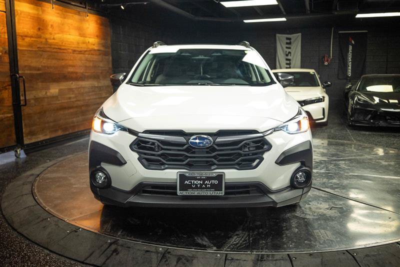Used 2024 Subaru Crosstrek 2.0i Premium AWD/4WD image 4