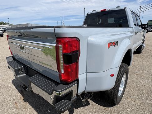 New 2026 Ford F350 King Ranch w/ Chrome Package AWD/4WD image 5