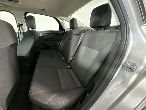 Used 2018 Ford Focus SEL w/ Cold Weather Package image 23