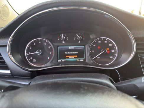 Used 2018 Buick Encore Sport Touring FWD image 12