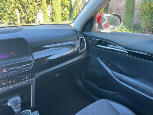 Used 2025 Kia Seltos S image 35
