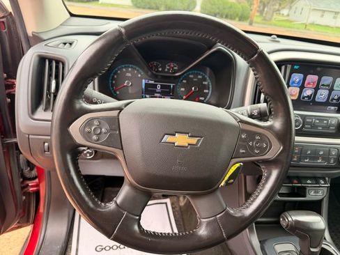 Used 2017 Chevrolet Colorado Z71 image 20
