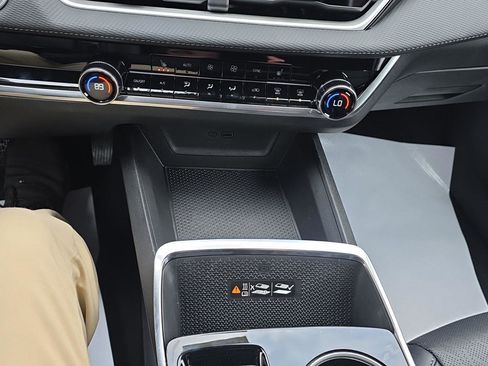 New 2026 Chevrolet Equinox LT w/ Convenience Package II image 15