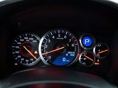 Used 2014 Nissan GT-R Black Edition AWD/4WD image 32