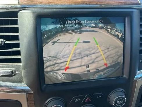 Used 2014 RAM 2500 Laramie w/ Convenience Group image 29