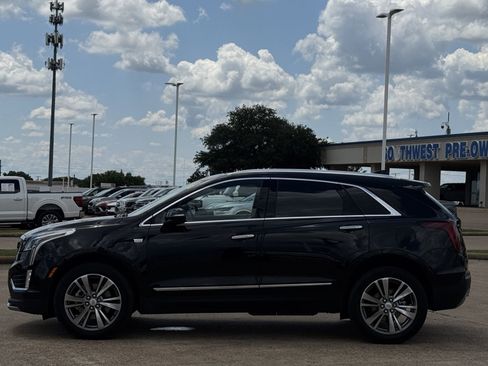 Used 2025 Cadillac XT5 Premium Luxury FWD image 7