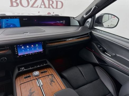 Certified 2025 Lincoln Navigator Black Label AWD/4WD image 29