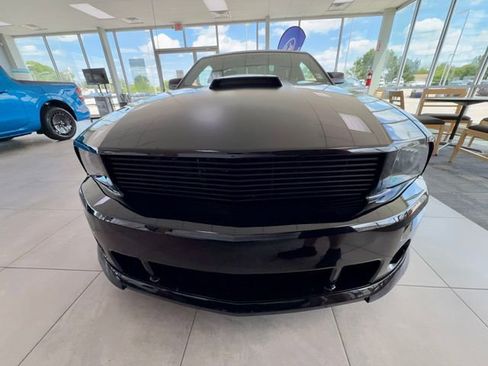 Used 2008 Ford Mustang GT RWD image 3