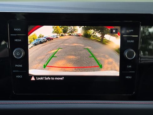 Used 2025 Volkswagen Jetta GLI Autobahn FWD image 35