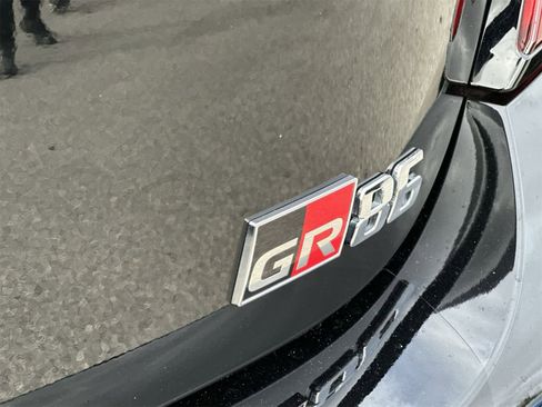 Used 2024 Toyota GR86 image 10