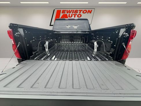 New 2026 Chevrolet Silverado 1500 LT image 24