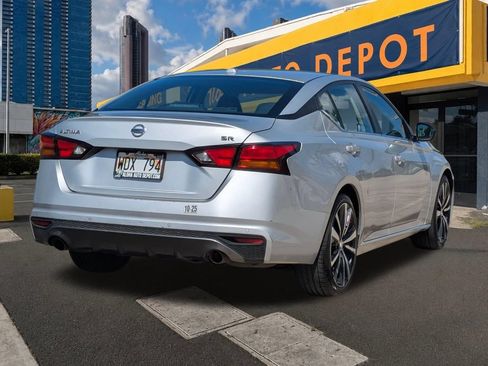 Used 2021 Nissan Altima 2.5 SR FWD image 5