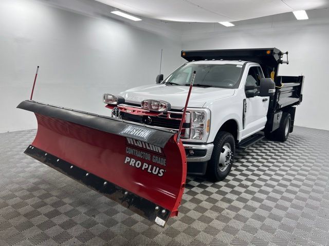 New 2025 Ford F350 XL w/ XL Chrome Package AWD/4WD image 2