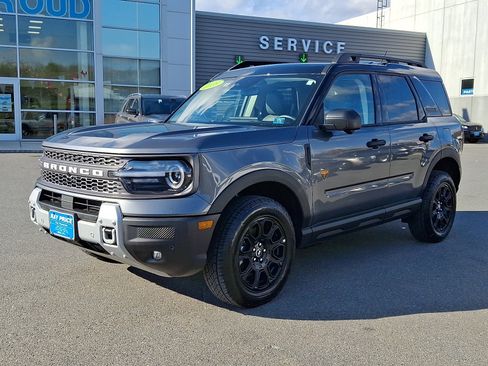 Certified 2025 Ford Bronco Sport Badlands image 3