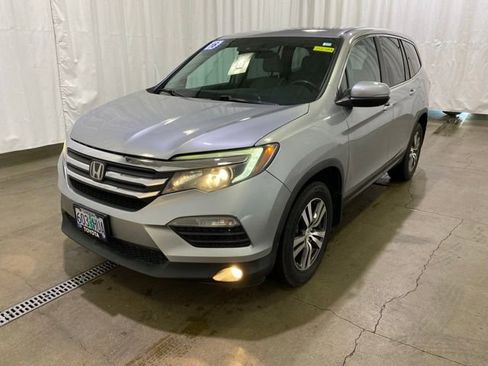 Used 2016 Honda Pilot EX image 8