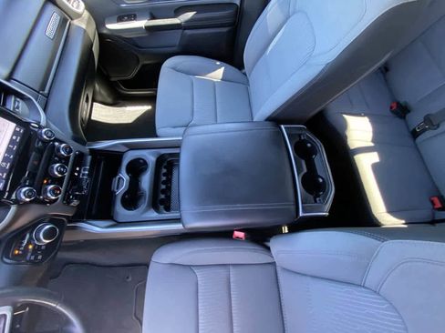 Used 2022 RAM 1500 Big Horn AWD/4WD image 21