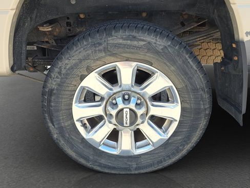 Used 2017 Ford F350 Platinum w/ Platinum Ultimate Package AWD/4WD image 5