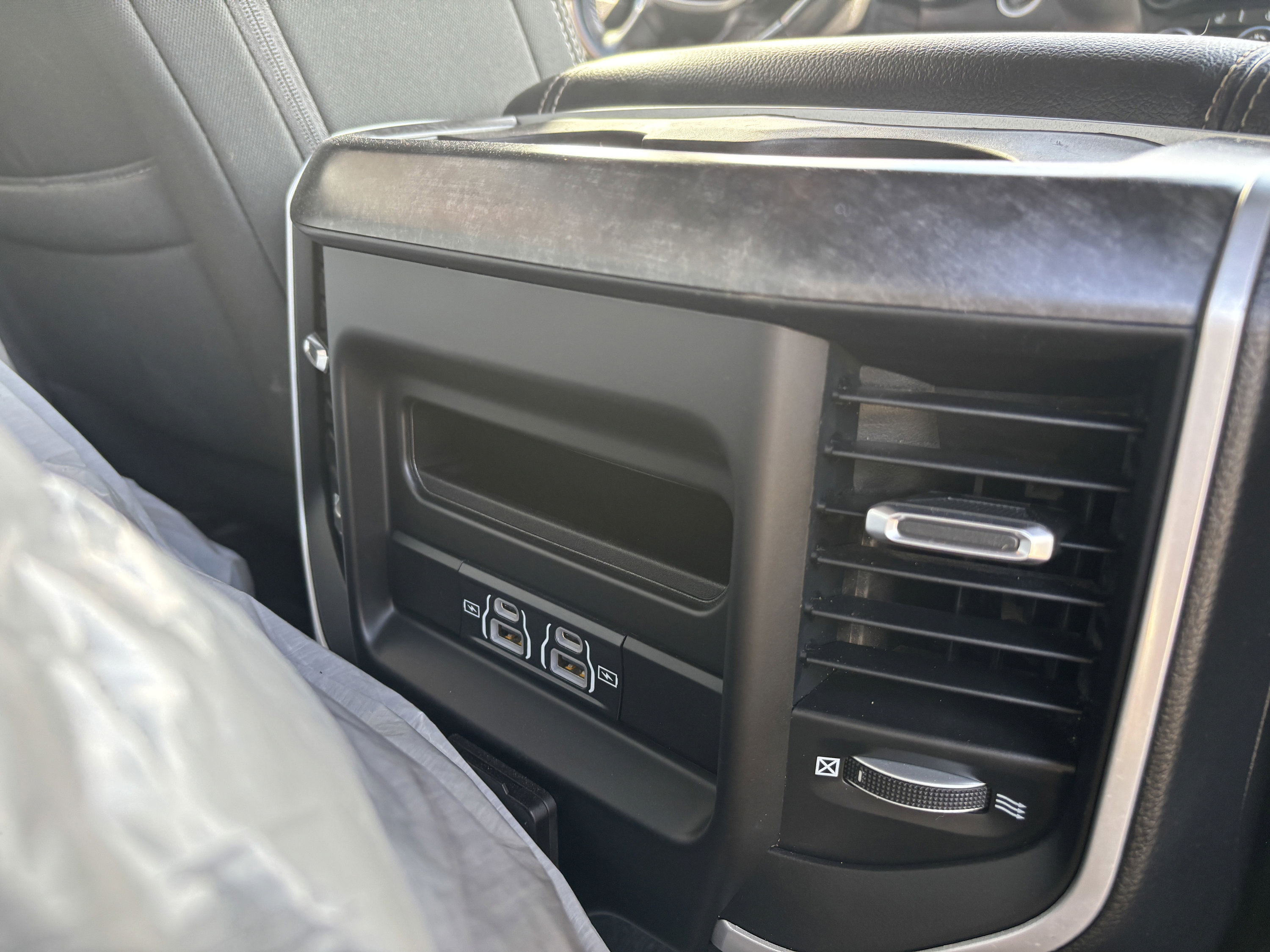 Used 2022 RAM 1500 Big Horn AWD/4WD image 12