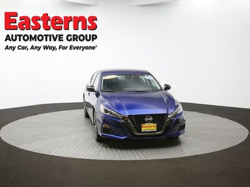 Used 2022 Nissan Altima 2.5 SR FWD image 49