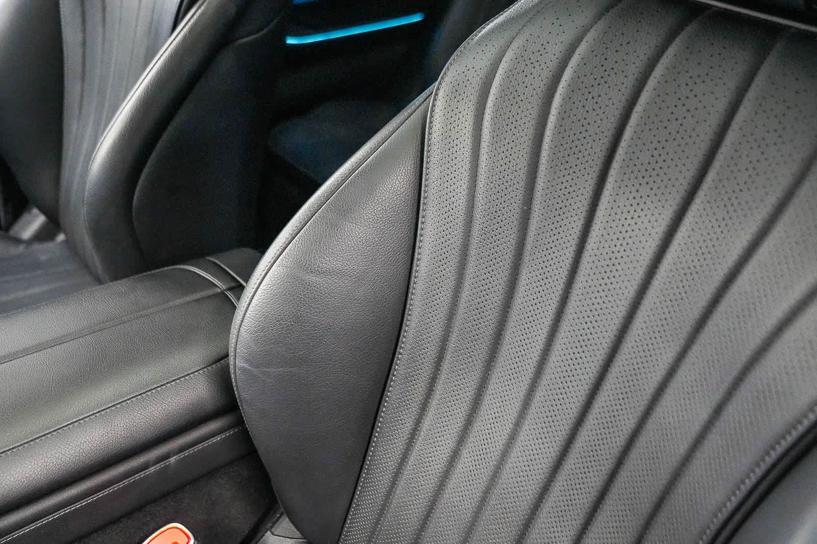 Used 2022 Mercedes-Benz S 580 4MATIC Sedan w/ Rear Seat Package image 24