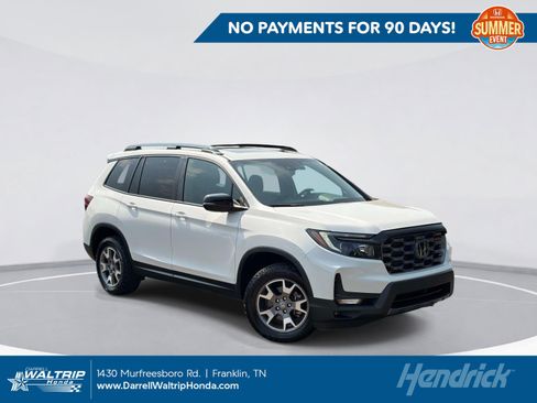 Certified 2023 Honda Passport TrailSport image 1
