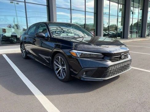Certified 2024 Honda Civic Touring image 9