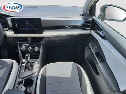 Used 2025 Volkswagen Taos S FWD image 17