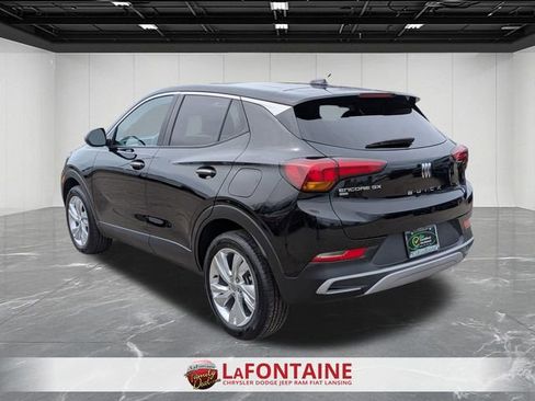 Used 2025 Buick Encore GX Preferred AWD/4WD image 3