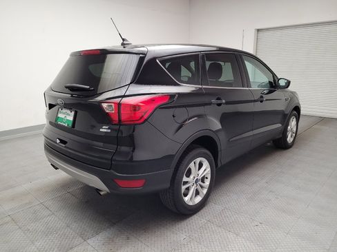 Used 2019 Ford Escape SE AWD/4WD image 9