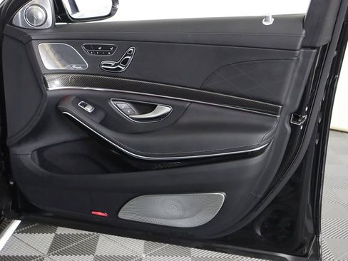 Used 2020 Mercedes-Benz S 63 AMG S 63 AMG image 31