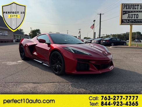 Used 2024 Chevrolet Corvette Z06 RWD image 1