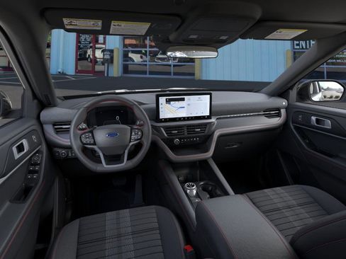 New 2026 Ford Explorer ST-Line image 9