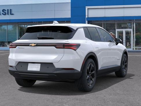 New 2026 Chevrolet Equinox EV LT FWD image 4