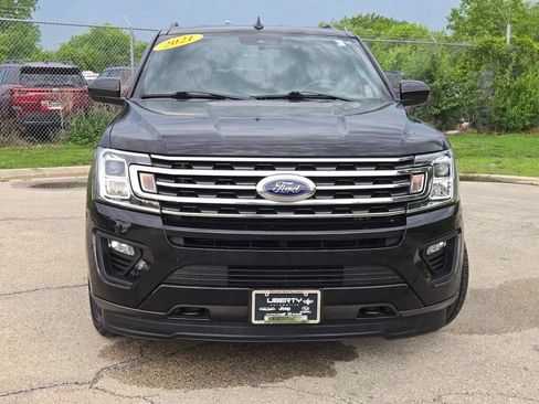 Used 2021 Ford Expedition XLT w/ Black Accent Package AWD/4WD image 4