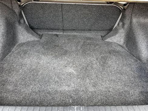 Used 2005 Toyota Corolla CE FWD image 21